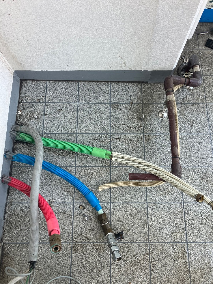 三菱エコキュートSRT-HPT30WD4から三菱エコキュートSRT-S376｜エコキュート交換工事｜東京都練馬区高野台｜マンション｜レーベンリヴァーレタワーザ・テラス
