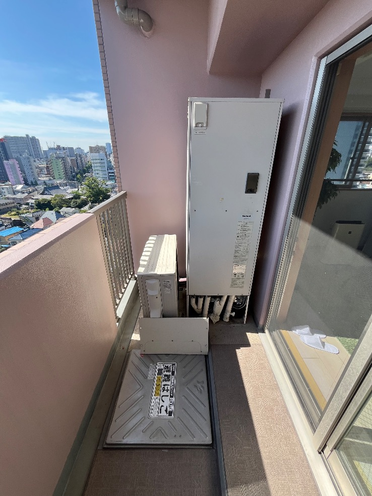 パナソニックエコキュートHE-24C1Qから三菱エコキュートSRT-W306D-2｜エコキュート交換工事｜東京都北区岩淵町｜マンション｜セボンエレージュ
