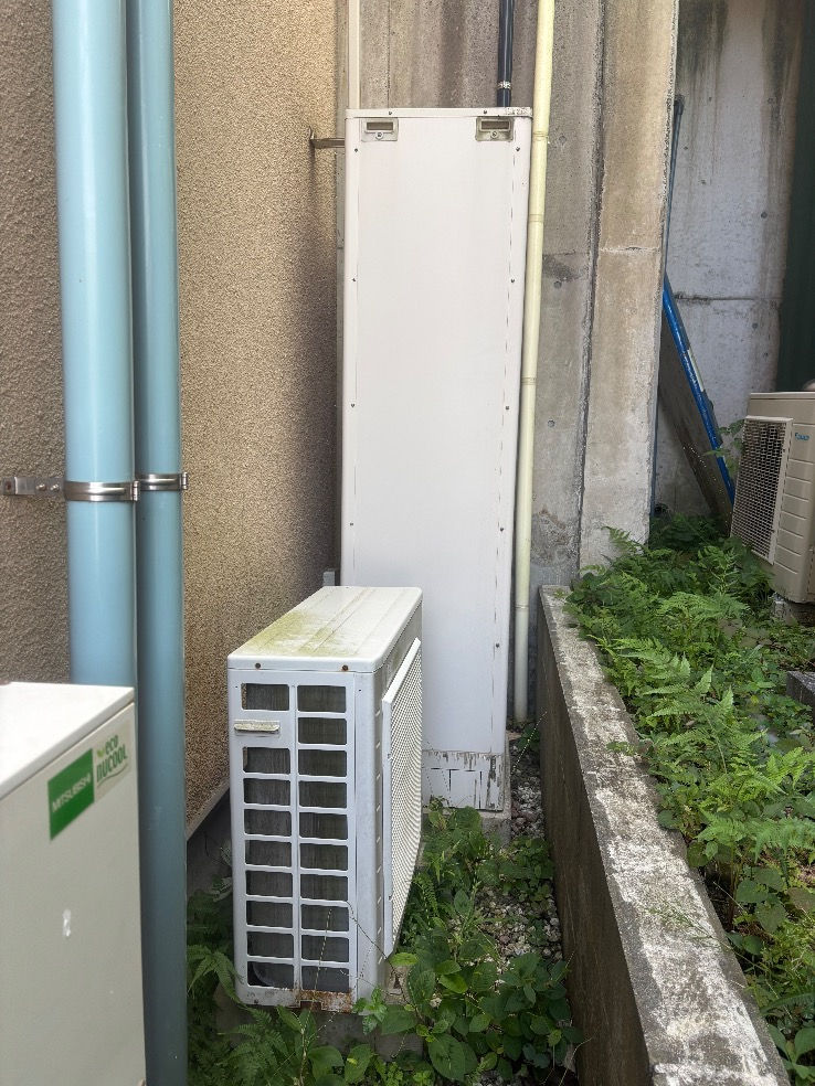 ダイキンエコキュートTUK37KFCVからダイキンエコキュートEQX37YFV｜エコキュート交換工事｜神奈川県三浦郡葉山町堀内