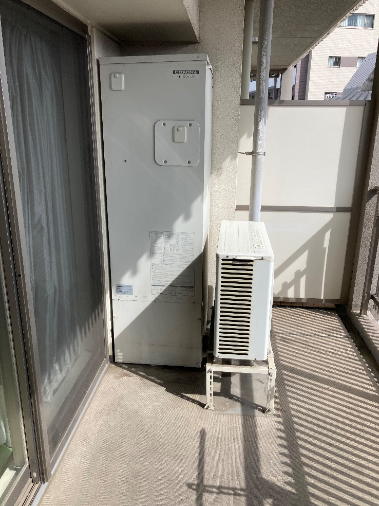 コロナエコキュートCHP-301DA7-1からコロナエコキュートCHP-S30AZ1-12｜エコキュート交換工事｜東京都荒川区南千住｜マンション｜ミッドガーデンシティ