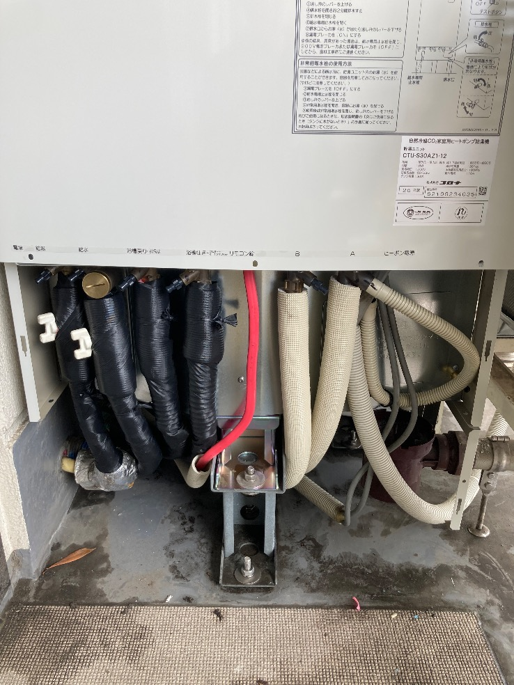 コロナエコキュートCHP-301DA7-1からコロナエコキュートCHP-S30AZ1-12｜エコキュート交換工事｜東京都荒川区南千住｜マンション｜ミッドガーデンシティ