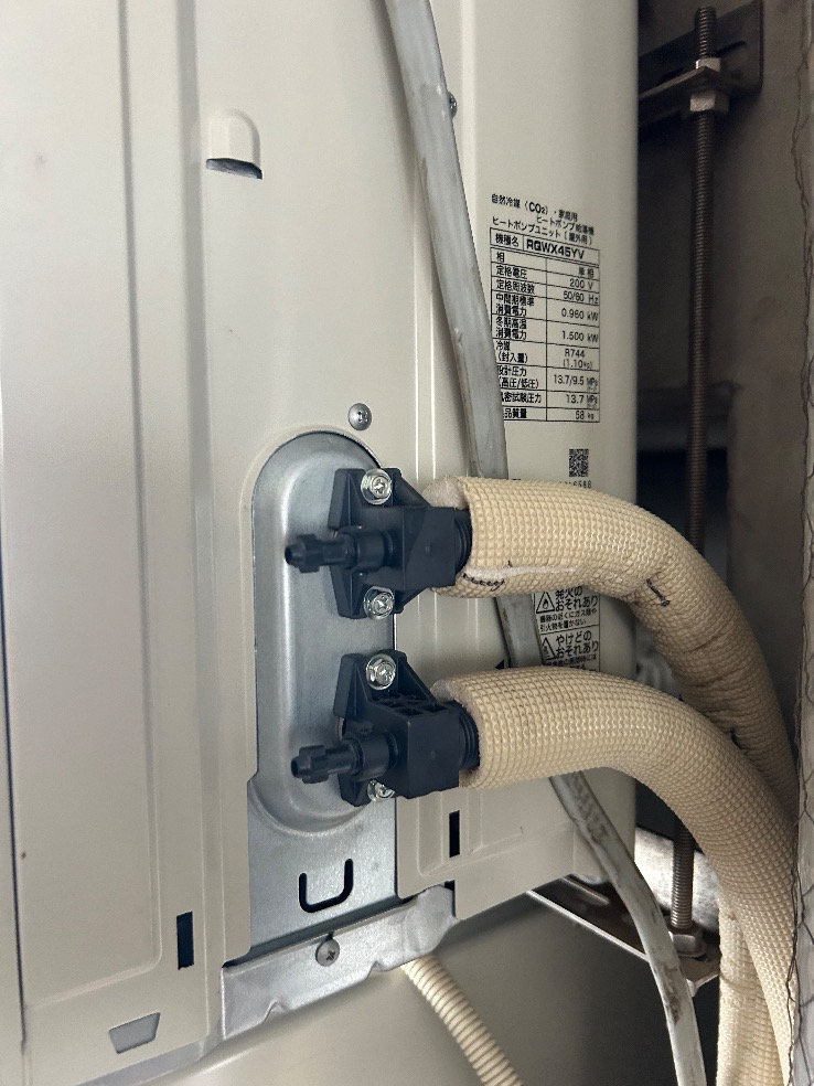 ダイキンエコキュートTU37GFVからダイキンエコキュートEQX37YFV｜エコキュート交換工事｜埼玉県入間郡三芳町竹間沢｜マンション｜ダイアパレスみずほ台