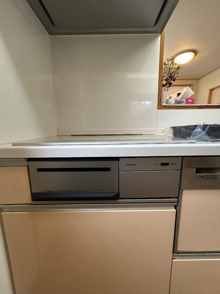 コロナエコキュートCTU-371D1A11からダイキンエコキュートEQX37YFV|エコキュート交換工事|埼玉県見沼区蓮沼|IHクッキングヒーター