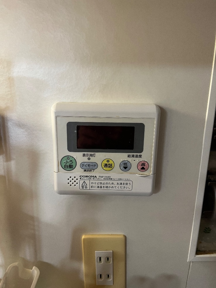 コロナエコキュートCTU-H3014AMからコロナエコキュートCHP-S30AZ1-12｜エコキュート交換工事｜千葉県船橋市上山町｜マンション｜ザ・ガーデンプレミアム