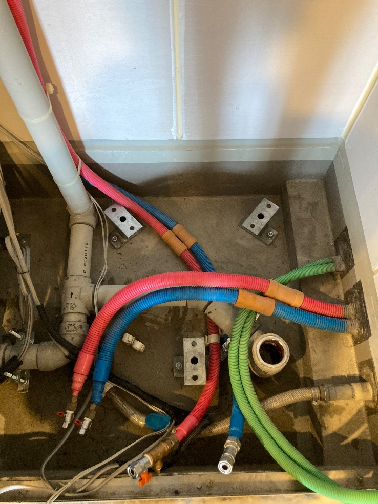 パナソニックエコキュートHE-370SDQMからパナソニックエコキュートSRT-S376｜エコキュート交換工事｜東京都練馬区石神井町｜マンション｜プラウドタワー石神井公園