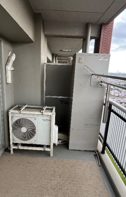 コロナエコキュートCTU-H3014AMからコロナエコキュートCHP-S30AZ1-12｜エコキュート交換工事｜千葉県船橋市上山町｜マンション｜ザ・ガーデンプレミアム