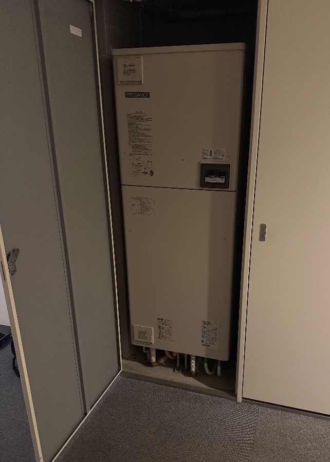 三菱電気温水器SRT-3768WFU-BLから三菱電気温水器SRT-J37WD5|電気温水器交換工事|東京都新宿区山吹町|マンション|新宿山吹アインスタワー