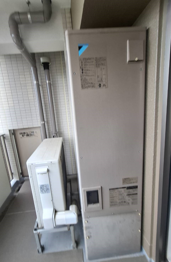 ダイキンエコキュートTU31KFCVからダイキンエコキュートEQX37YFV｜エコキュート交換工事｜東京都東大和市桜が丘｜マンション｜オーベルグランディオ
