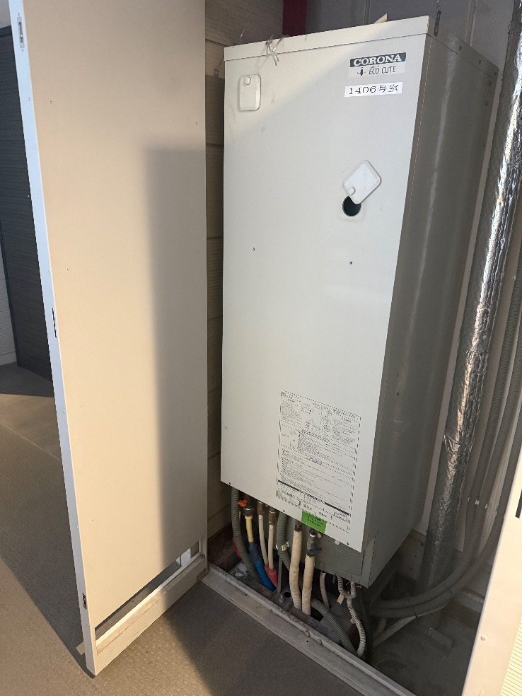 コロナエコキュートCHP-H3014AからコロナエコキュートCHP-S30AZ1-12|エコキュート交換工事|東京都港区芝浦|マンション|キャピタルマークタワー