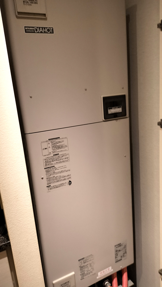 三菱エコキュートSRT-HPT30WD1-Eから三菱エコキュートSRT-W306D-BS2｜エコキュート交換工事｜東京都江東区豊洲｜マンション｜ザ・豊洲タワー
