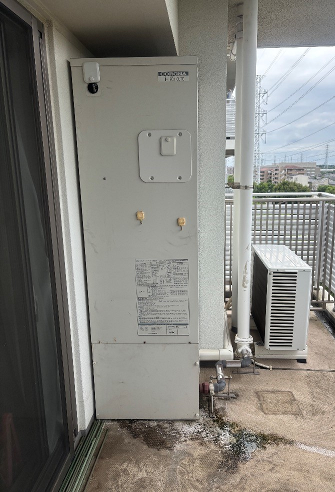 コロナエコキュートCTU-301DA11-1からコロナエコキュートCHP-S30AZ1-12｜エコキュート交換工事｜神奈川県横浜市都筑区長坂｜マンション｜シーズンプレイス