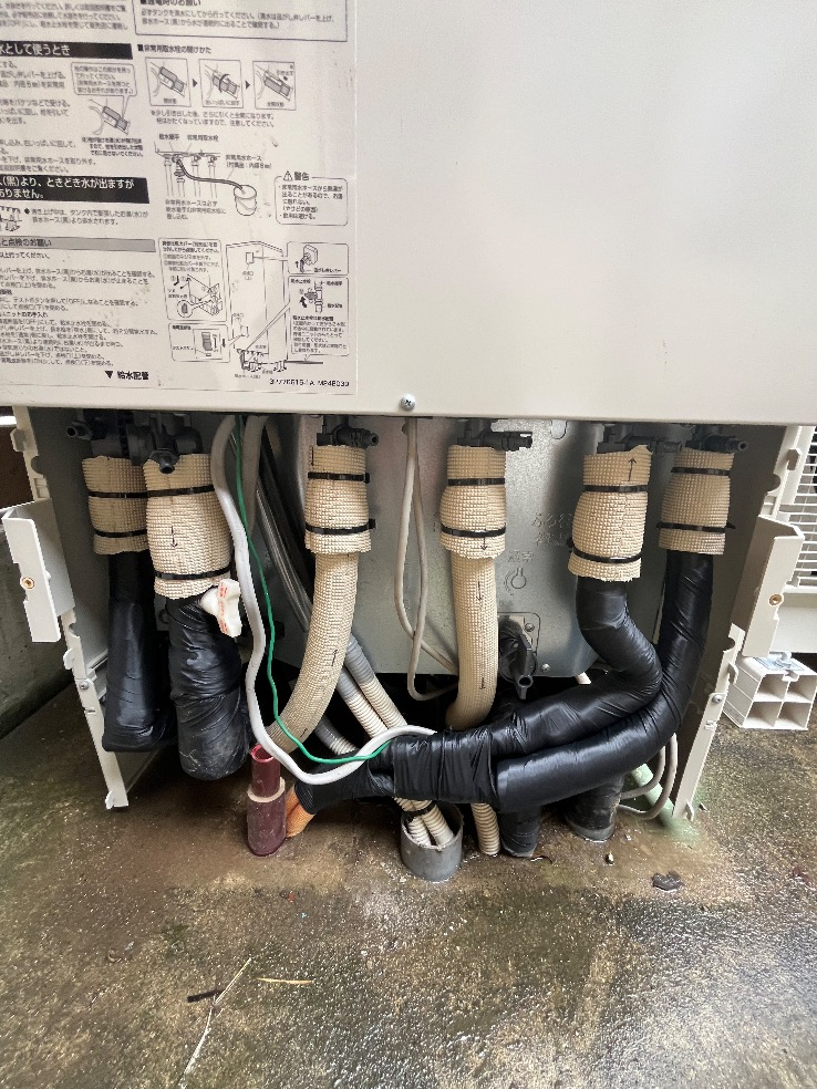 コロナエコキュートCTU-371D1A11からダイキンエコキュートEQX37YFV|エコキュート交換工事|埼玉県見沼区蓮沼|IHクッキングヒーター