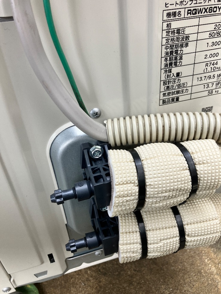 パナソニックエコキュートHE-WU46BQSからダイキンエコキュートEQA46YFTV｜エコキュート交換工事｜東京都練馬区南大泉