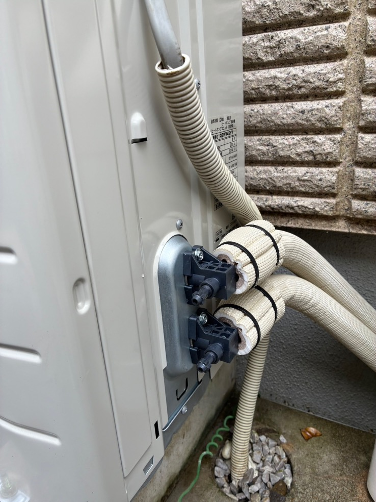 三菱エコキュートSRT-HPT37W4から三菱エコキュートEQX37YFV|エコキュート交換工事|埼玉県入間市豊岡