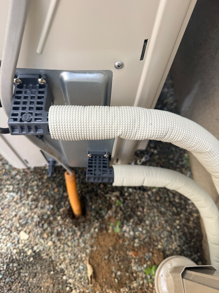 コロナエコキュートCHP-T371DA9から日立エコキュートBHP-FG37XU｜エコキュート交換工事｜東京都稲城市向陽台