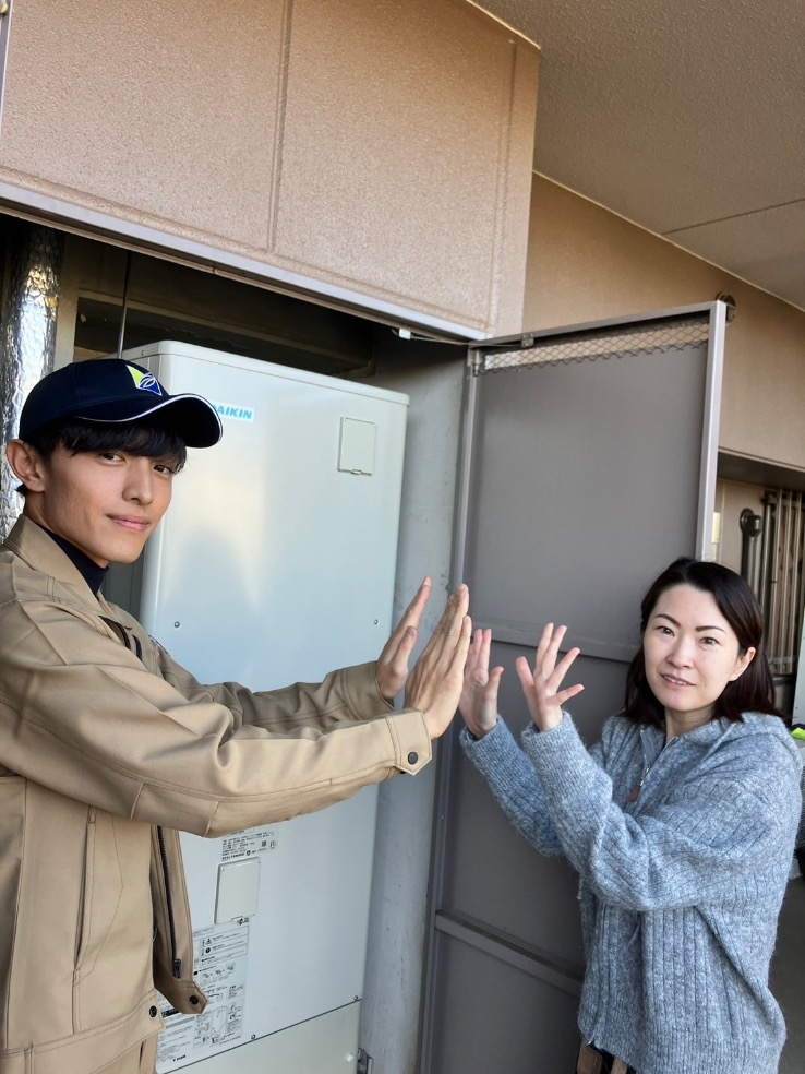 コロナエコキュートCTU-371D1A8-4からダイキンエコキュートEQN37YFV|エコキュート交換工事|栃木県宇都宮市今泉町|マンション|ポレスターガーデンシティ今泉
