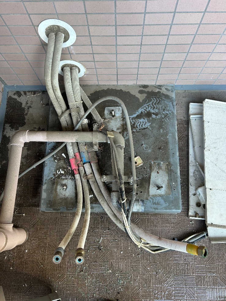 パナソニックエコキュートHE-30C1Qから三菱エコキュートSRT-S376|エコキュート交換工事|東京都北区浮間|マンション|クリオレジダンス北赤羽