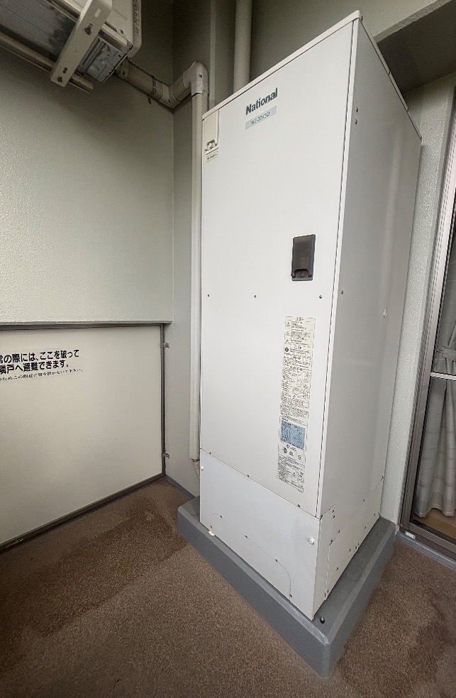 パナソニックエコキュートHE-37K3Qから三菱エコキュートSRT-S376|エコキュート交換工事|神奈川県川崎市麻生区はるひ野|マンション|レクセルはるひ野