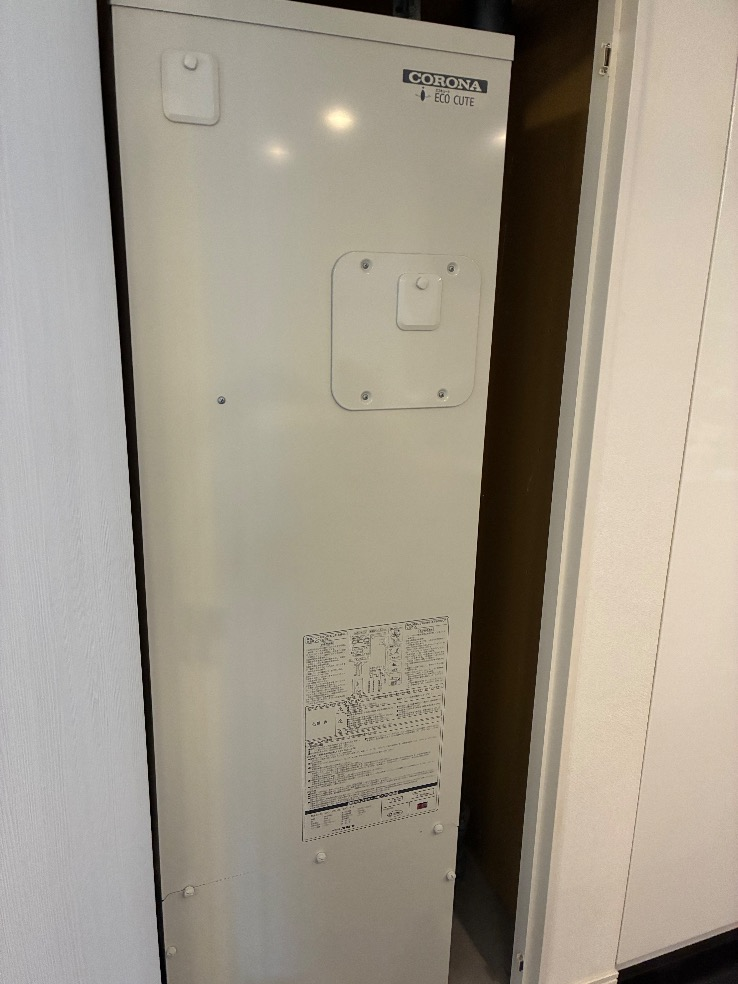 コロナエコキュートCTU-301DA7-11-BLからコロナエコキュートCHP-S30AZ1-12｜エコキュート交換工事｜埼玉県さいたま市北区宮原町｜マンション｜ パークシティさいたま北アークレジデンス
