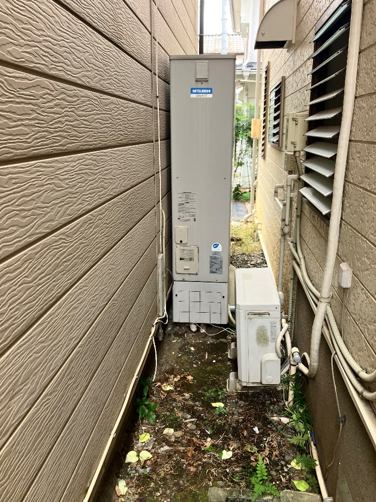 三菱エコキュートSRT-HPT37WUZ5から三菱エコキュートSRT-S377UZ｜エコキュート交換工事｜東京都世田谷区桜丘｜