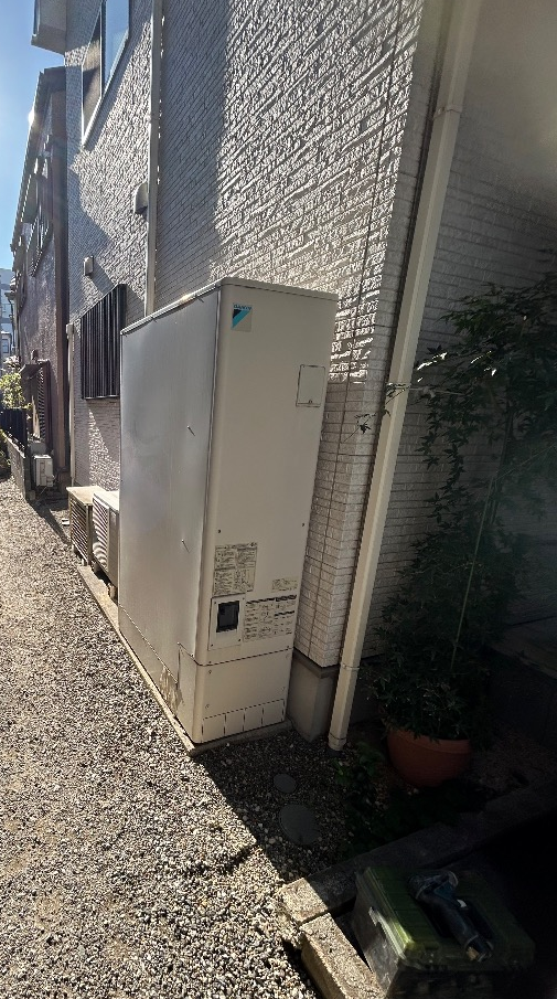 ダイキンエコキュートEQ46LFTVからコロナエコキュートCHP-E462AZ1｜エコキュート交換工事｜神奈川県横浜市鶴見区生麦｜