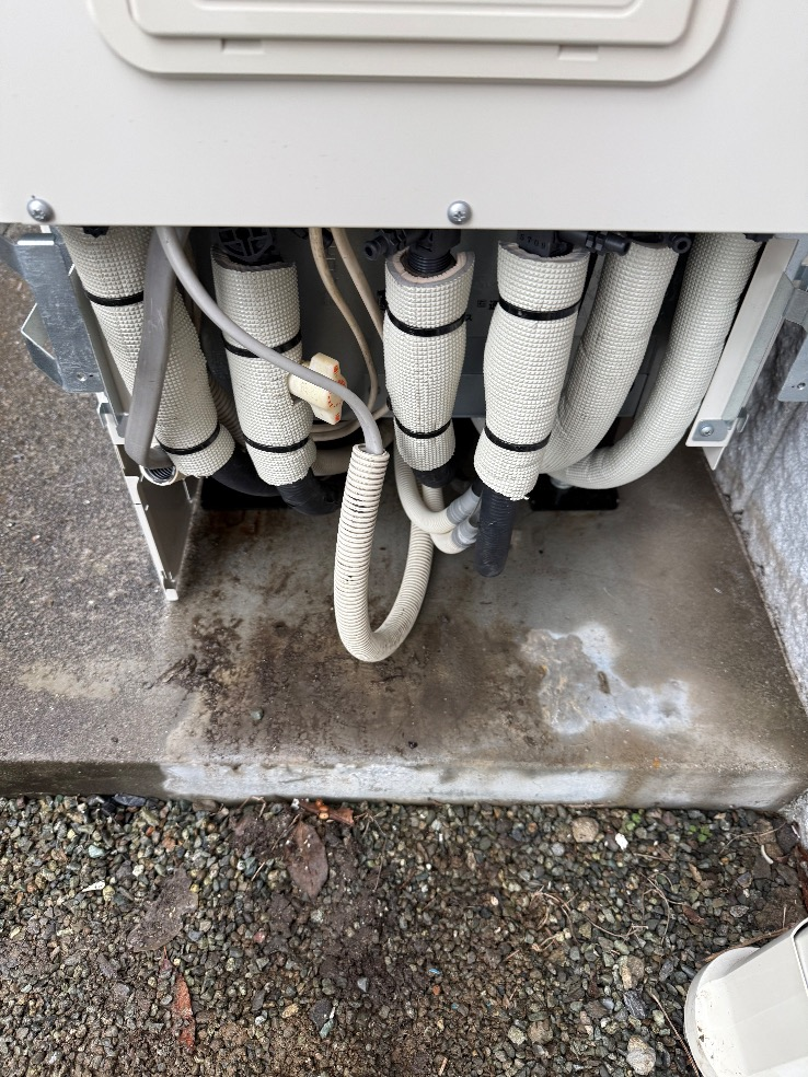 パナソニックエコキュートHE-46W3QからダイキンエコキュートEQA46ZFTV|エコキュート交換工事|神奈川県横浜市都筑区牛久保