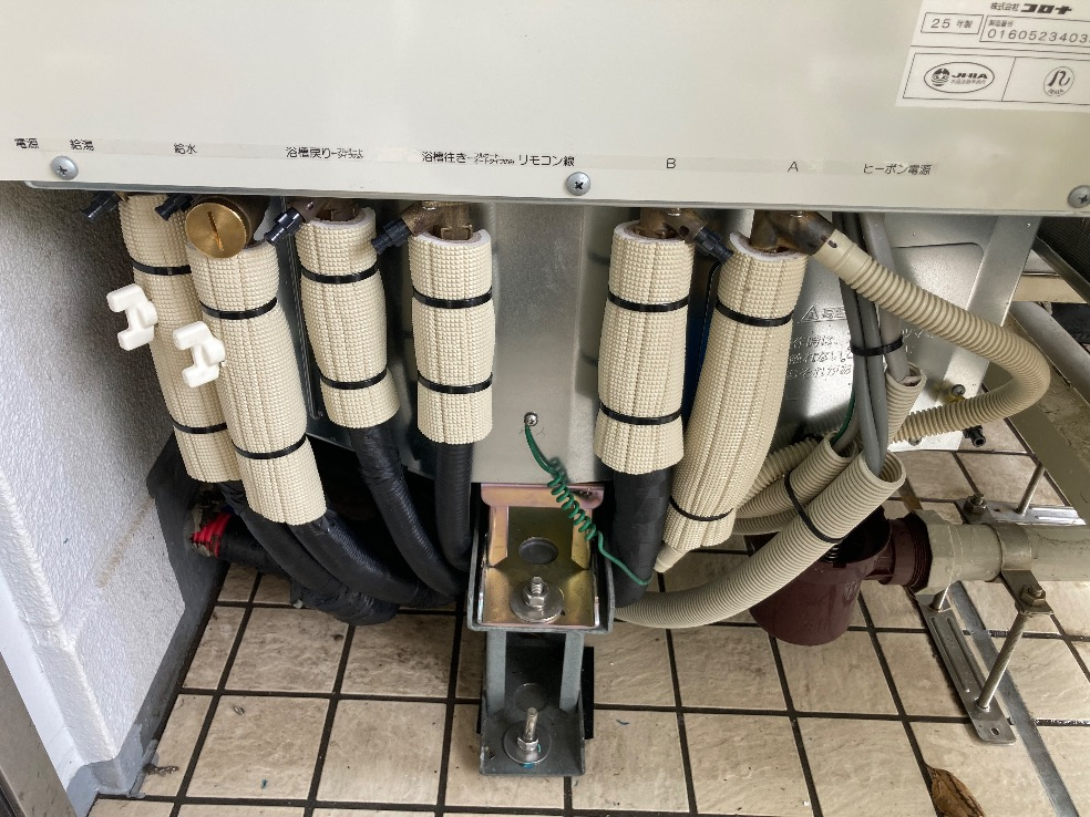 コロナエコキュートCTU-301DA7J-1からコロナエコキュートCHP-S30AZ1-12｜エコキュート交換工事｜神奈川県横浜市港北区綱島西｜マンション｜ザ・コーストよこすか海辺ニュータウン