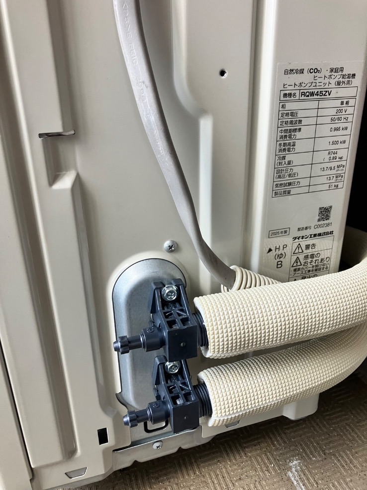 コロナエコキュートCTU-371D1A8-4からダイキンエコキュートEQN37YFV|エコキュート交換工事|栃木県宇都宮市今泉町|マンション|ポレスターガーデンシティ今泉