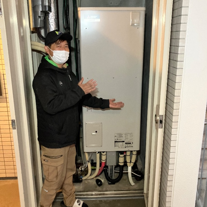 長府エコキュートEHP-3135GPXH-Sから三菱エコキュートSRT-W306D-2｜エコキュート交換工事｜東京都足立区西新井｜マンション｜ファーストレジデンス西新井