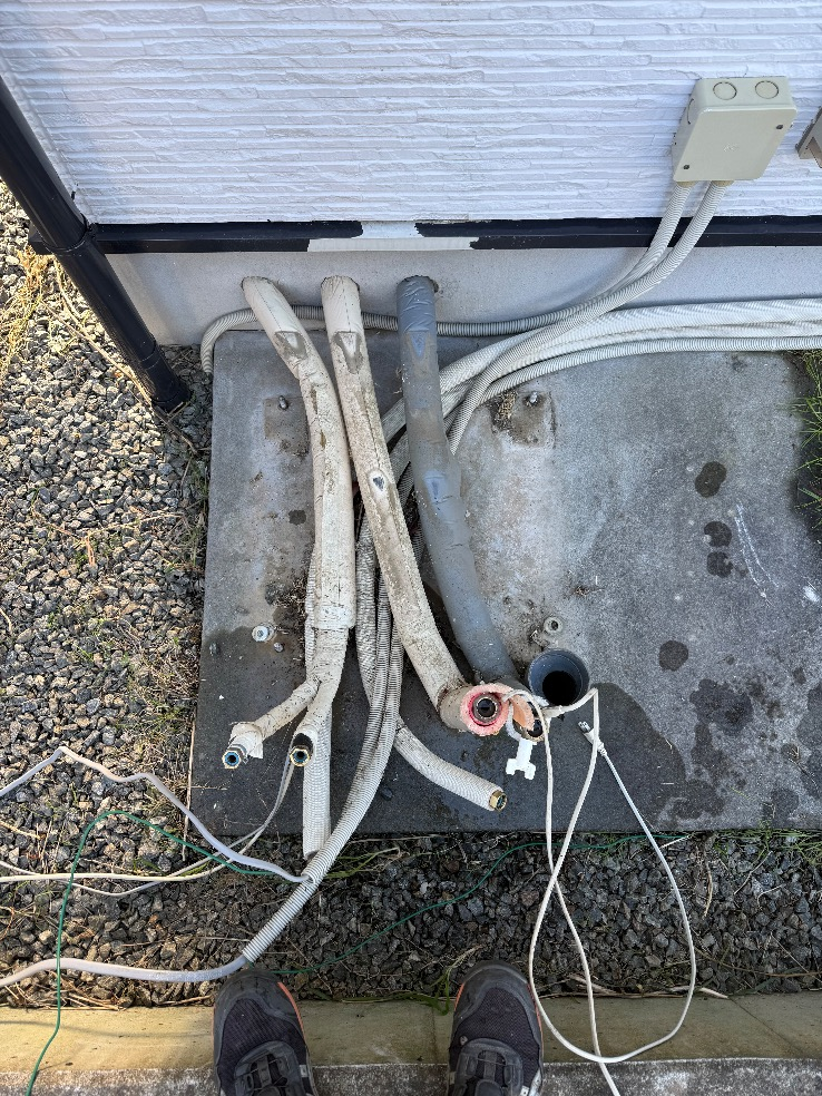 パナソニックエコキュートHE-460SGQから日立エコキュートBHP-FG46XU｜エコキュート交換工事｜福島県須賀川市森宿字白石坂