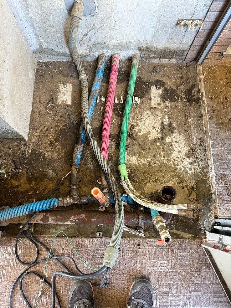 ダイキンエコキュートTU37GFVからダイキンエコキュートEQX37ZFV|エコキュート交換工事|埼玉県入間郡三芳町竹間沢|マンション|ダイアパレスみずほ台