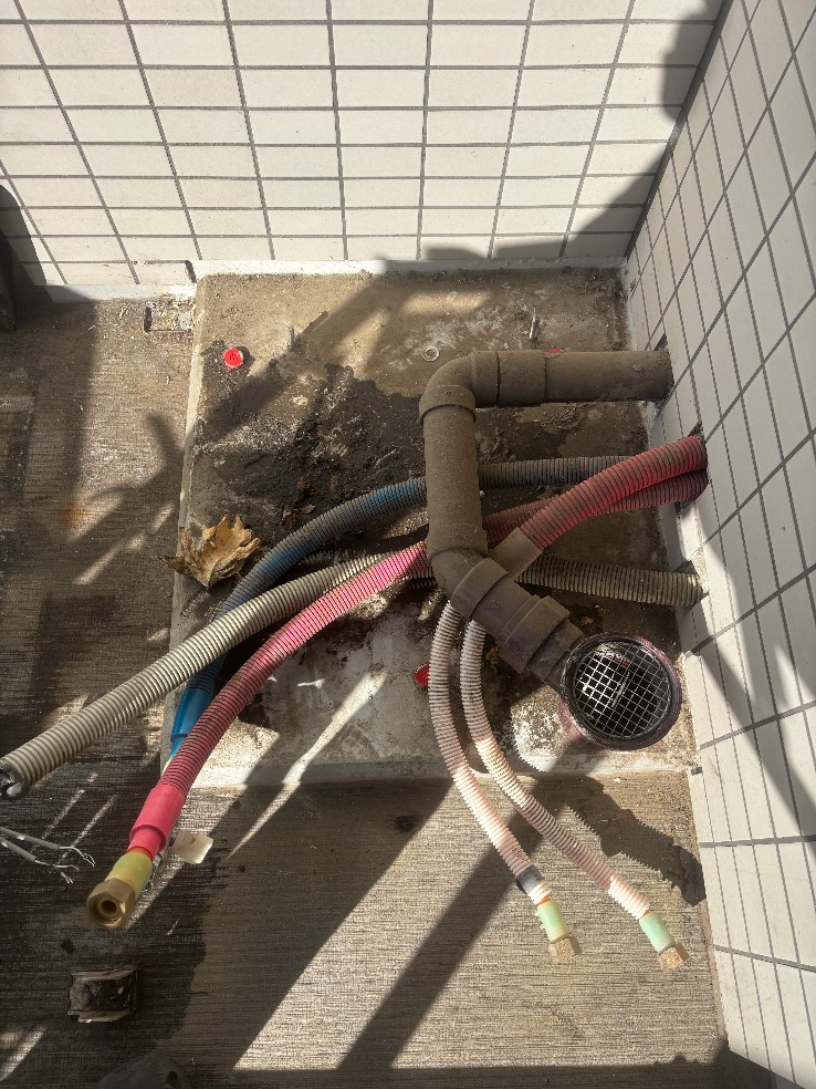 長府エコキュートEHP-3135GPXH-Sから三菱エコキュートSRT-W306D-2|エコキュート交換工事|埼玉県坂戸市関間|マンション|ファーストレジデンス若葉