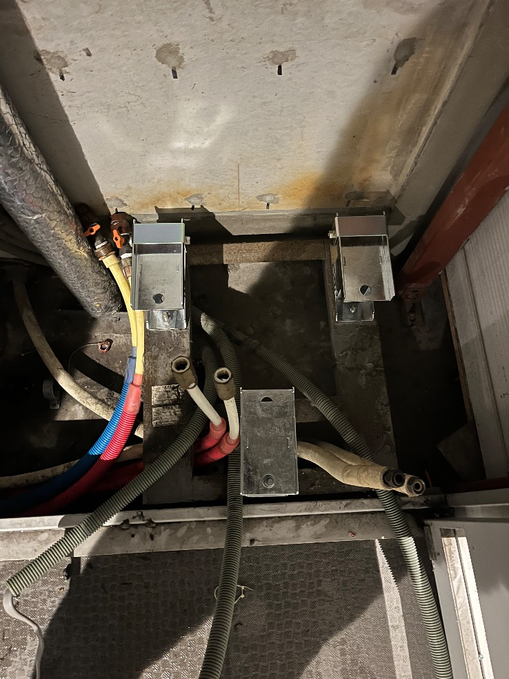 コロナエコキュートCTU-H3014AからコロナエコキュートCHP-S30AY1-12B｜エコキュート交換工事｜東京都港区芝浦｜マンション｜キャピタルマークタワー