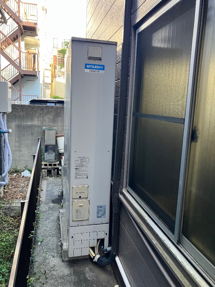 三菱エコキュートSRT-HPT43WZ4から三菱エコキュートSRT-S437UZ｜エコキュート交換工事｜東京都板橋区西台｜