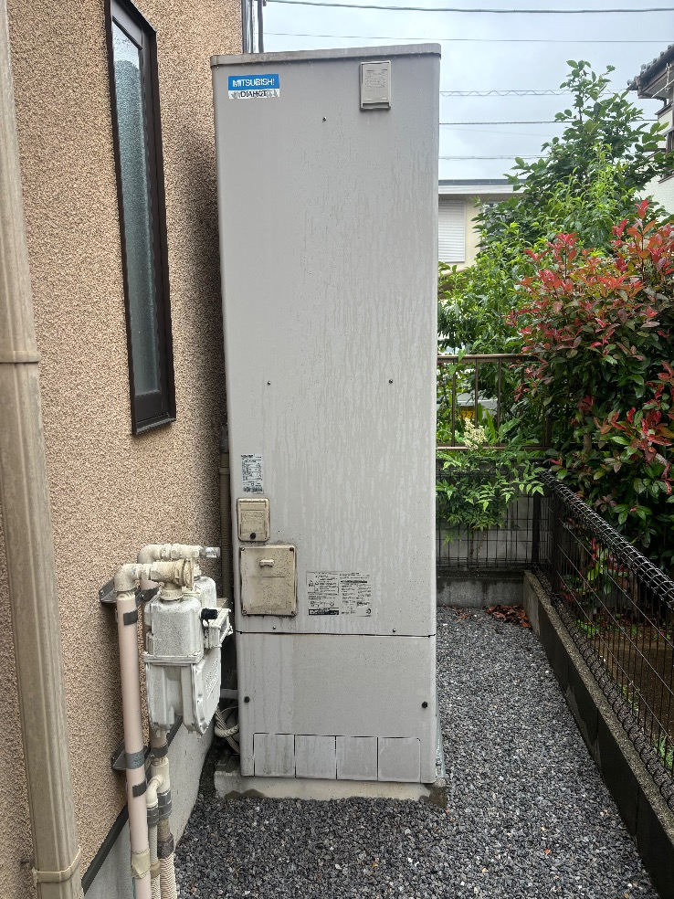 三菱エコキュートSRT-HPT46WUX6から日立エコキュートBHP-F37XD|エコキュート交換工事|千葉県流山市長崎|