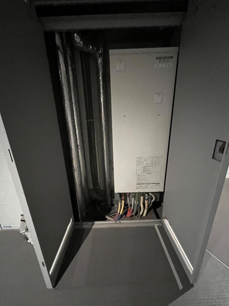コロナエコキュートCTU-H3014AからコロナエコキュートCHP-S30AY1-12B｜エコキュート交換工事｜東京都港区芝浦｜マンション｜キャピタルマークタワー