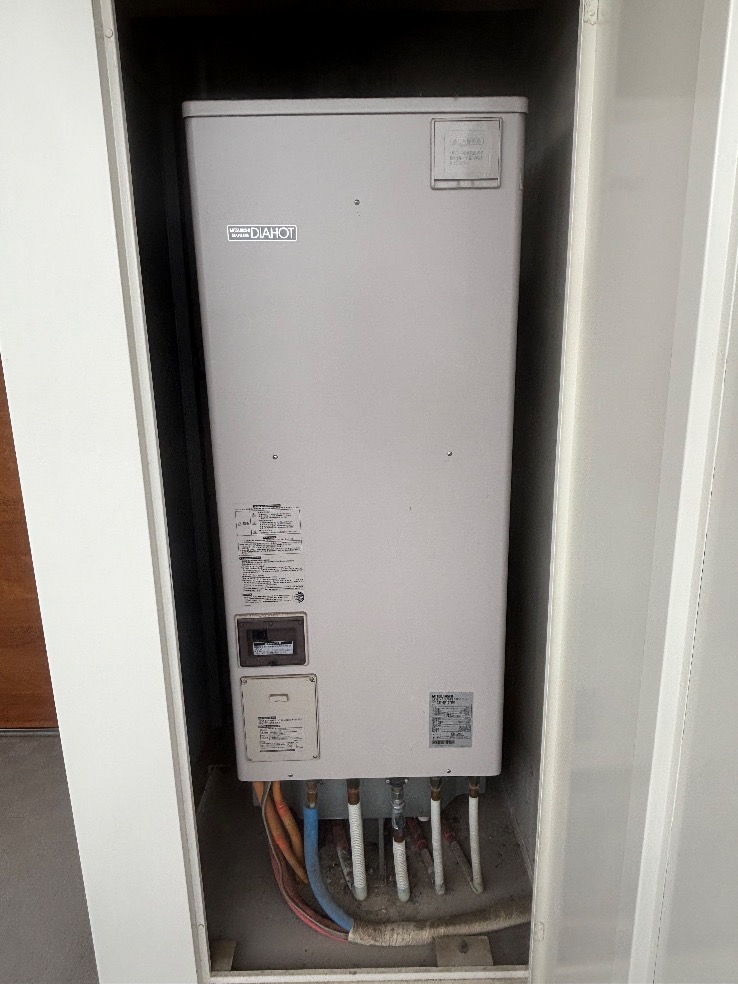 三菱エコキュートSRT-HPT37WD2から三菱エコキュートSRT-S376U｜エコキュート交換工事｜埼玉県久喜市桜田｜マンション｜レーベンスクエア東鷲宮ブリーズアリーナ