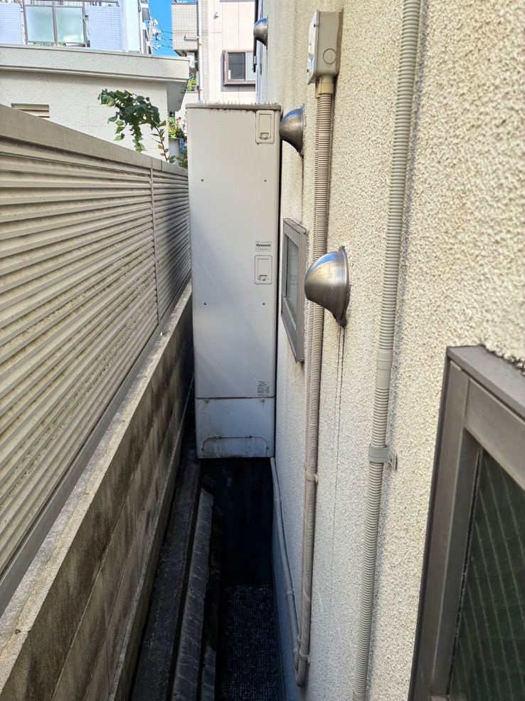 パナソニックエコキュートHE-W37CQからダイキンエコキュートEQA37ZFTV|エコキュート交換工事|東京都世田谷区船橋|
