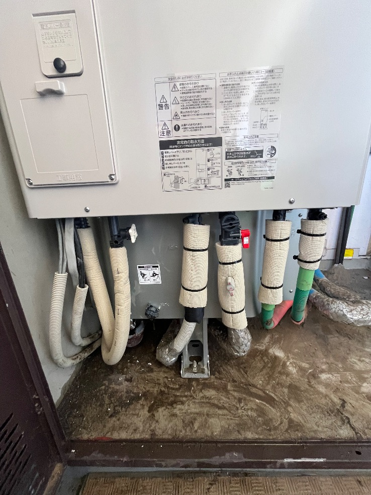 三菱エコキュートSRT-HPT37WD4から三菱エコキュートSRT-S376|エコキュート交換工事|茨城県守谷市中央|マンション|ポレスター守谷