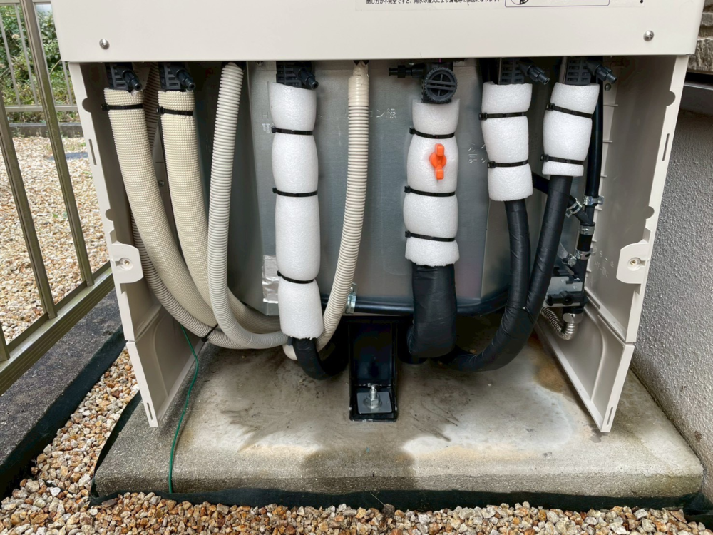 パナソニックエコキュートHE-K37BQから日立エコキュートBHP-FG37XU｜エコキュート交換工事｜三重県伊勢市小俣町明野｜