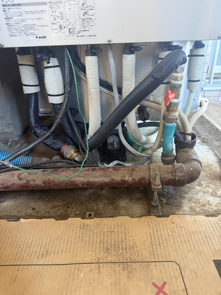 ダイキンエコキュートTU37GFVからダイキンエコキュートEQX37ZFV|エコキュート交換工事|埼玉県入間郡三芳町竹間沢|マンション|ダイアパレスみずほ台