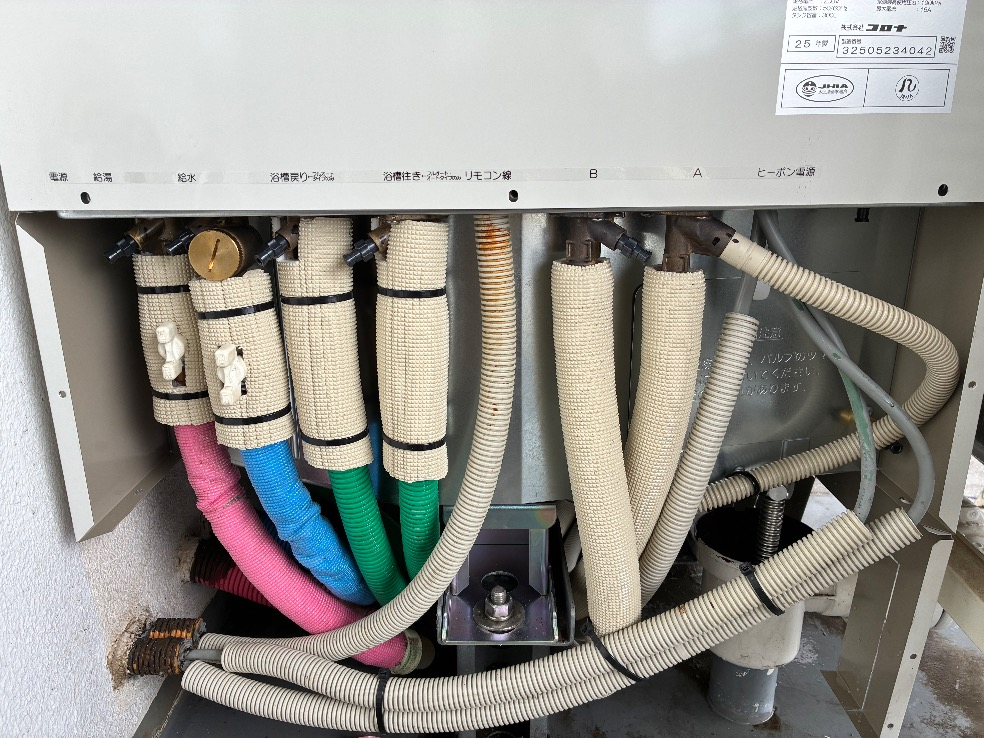 コロナエコキュートCTH-301DA7-1からコロナエコキュートCHP-S30AZ1-12｜エコキュート交換工事｜神奈川県横浜市旭区今宿東町｜マンション｜インプレスト横濱鶴ヶ峰