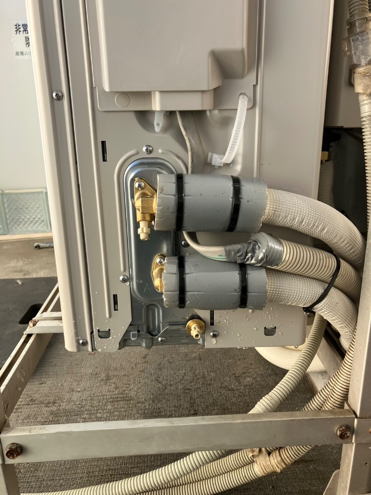 長府エコキュートEHP-3135GPXH-Sから三菱エコキュートSRT-W306D-2|エコキュート交換工事|埼玉県坂戸市関間|マンション|ファーストレジデンス若葉