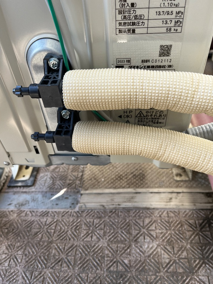 コロナエコキュートCTU-H3714AZからダイキンエコキュートEQX37XFV|エコキュート交換工事|神奈川県横浜市港北区綱島西|マンション|グランスイートハートアイランド