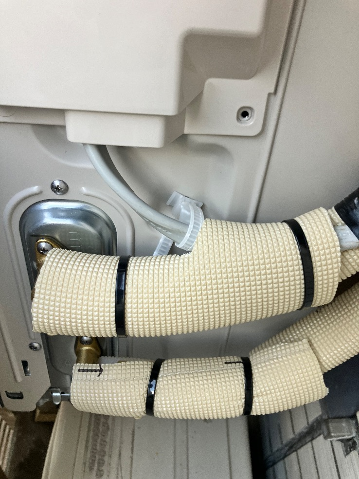 長府エコキュートEHP-3135GPXH-Sから三菱エコキュートSRT-W306D-2|エコキュート交換工事|東京都足立区西新井|マンション|ファーストレジデンス西新井