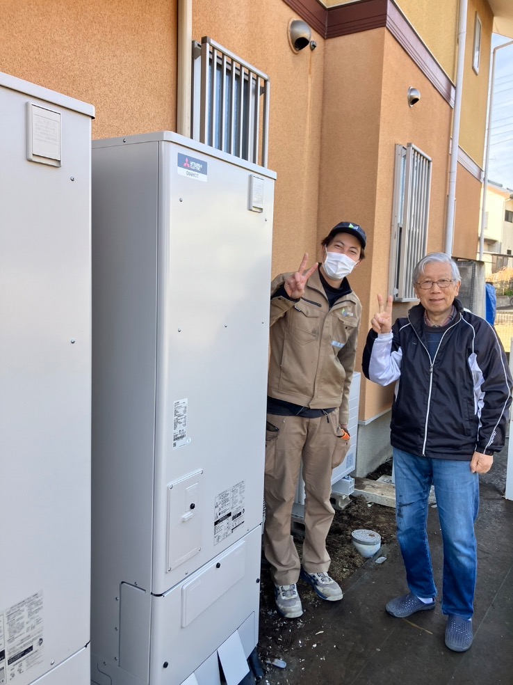 三菱エコキュートSRT-3768WFU-BLから三菱エコキュートSRT-S376U｜エコキュート交換工事｜埼玉県さいたま市岩槻区表慈恩寺｜