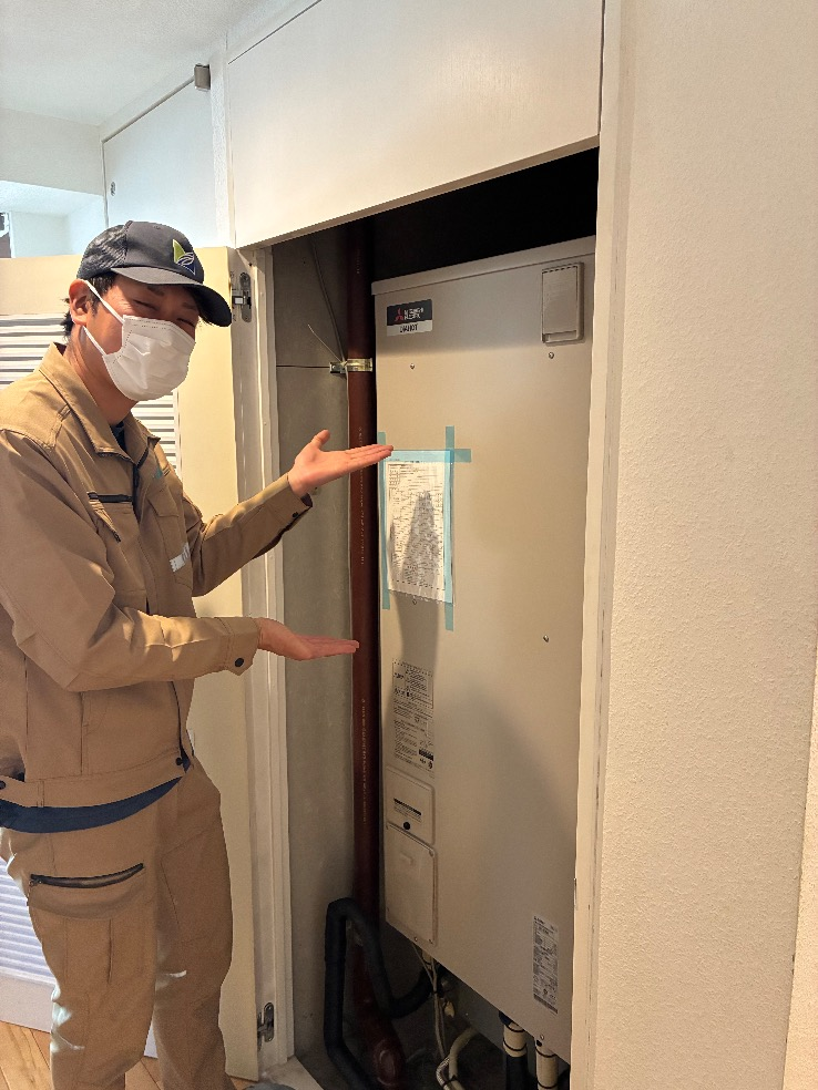 三菱電気温水器SRT-J37WD4から三菱電気温水器SRT-J37WD5｜電気温水器交換工事｜東京都世田谷区野沢｜マンション｜世田谷野沢ハイデンス