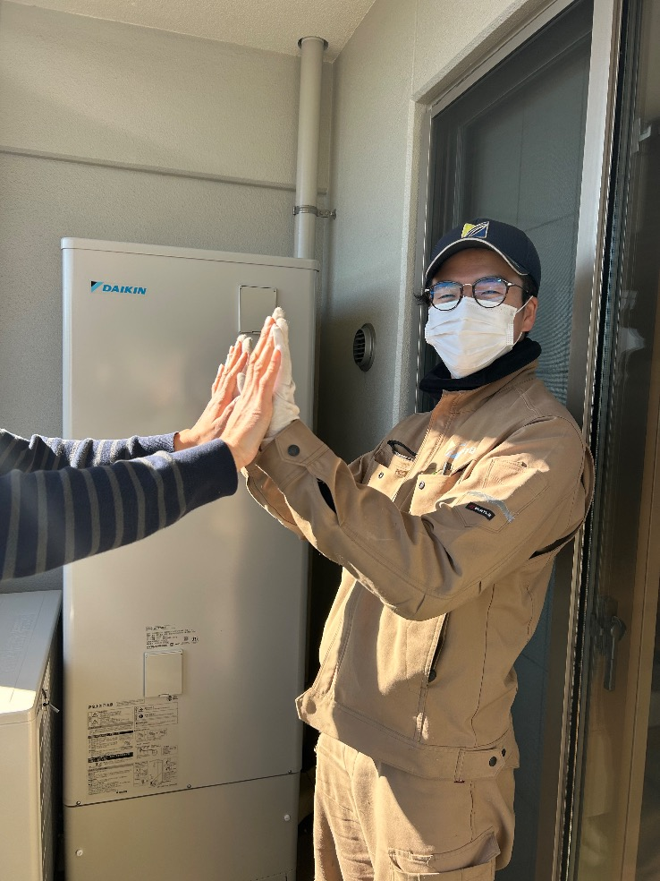 ダイキンエコキュートTU37GFVからダイキンエコキュートEQX37ZFV｜エコキュート交換工事｜埼玉県さいたま市南区内谷｜マンション｜ゼファー武蔵浦和グランリブス