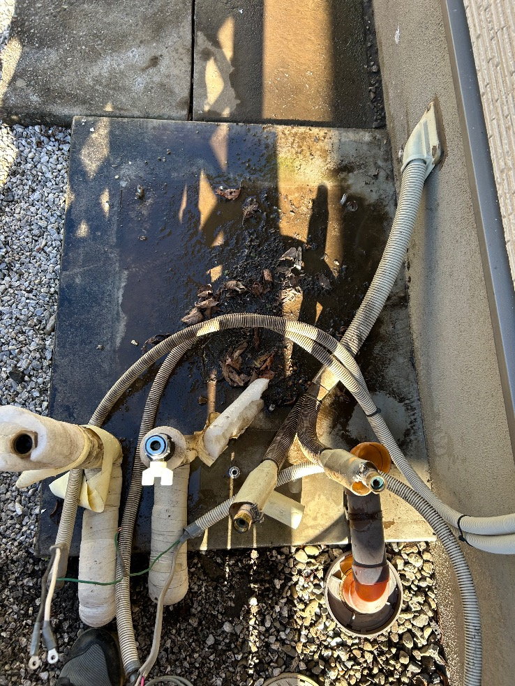 ダイキンエコキュートTU37LFCVからダイキンエコキュートEQX37ZFV｜エコキュート交換工事｜埼玉県狭山市水野｜