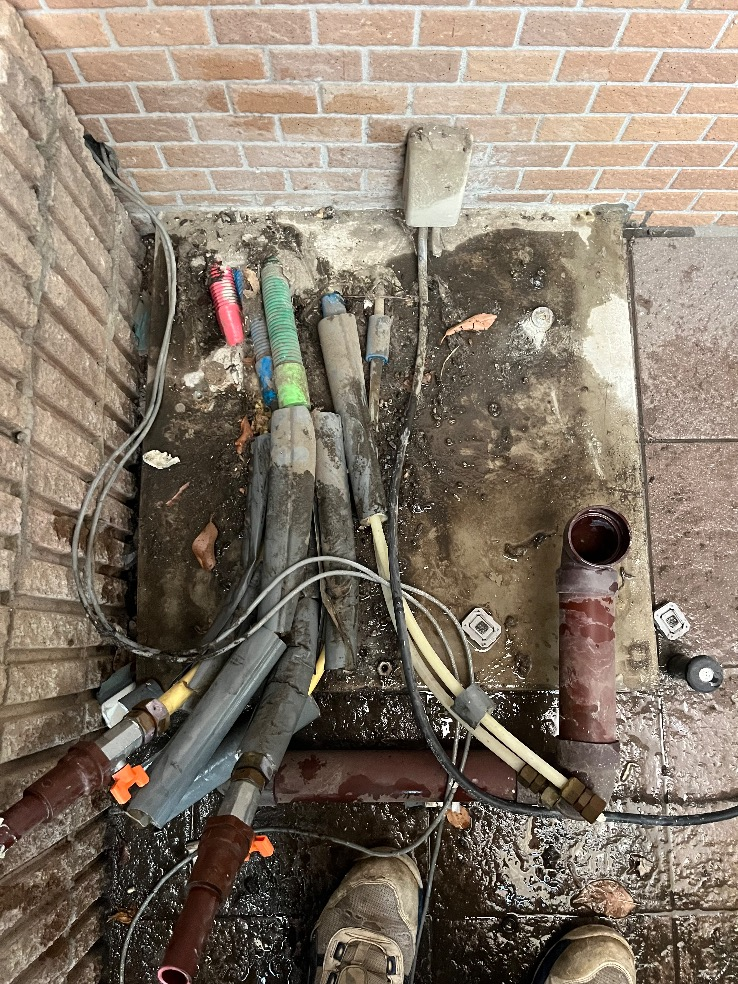 コロナエコキュートCTU-H3014AからコロナエコキュートCHP-S30AZ1-12｜エコキュート交換工事｜東京都府中市是政｜マンション｜シーズガーデン府中多摩川